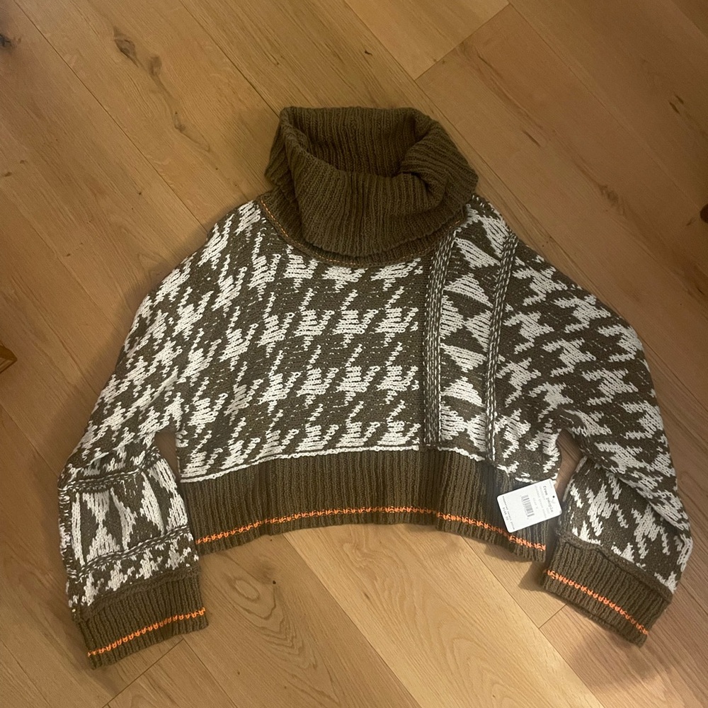 FREE PEOPLE Jupiter Cotton Turtleneck Sweater in Shaded Grass Combo